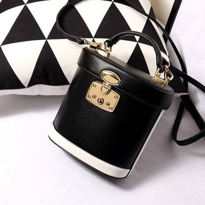Chic Ladies Small Leather Shoulder Bag