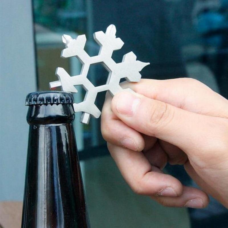 Compact 15-in-1 Winter Multi-Tool Kit