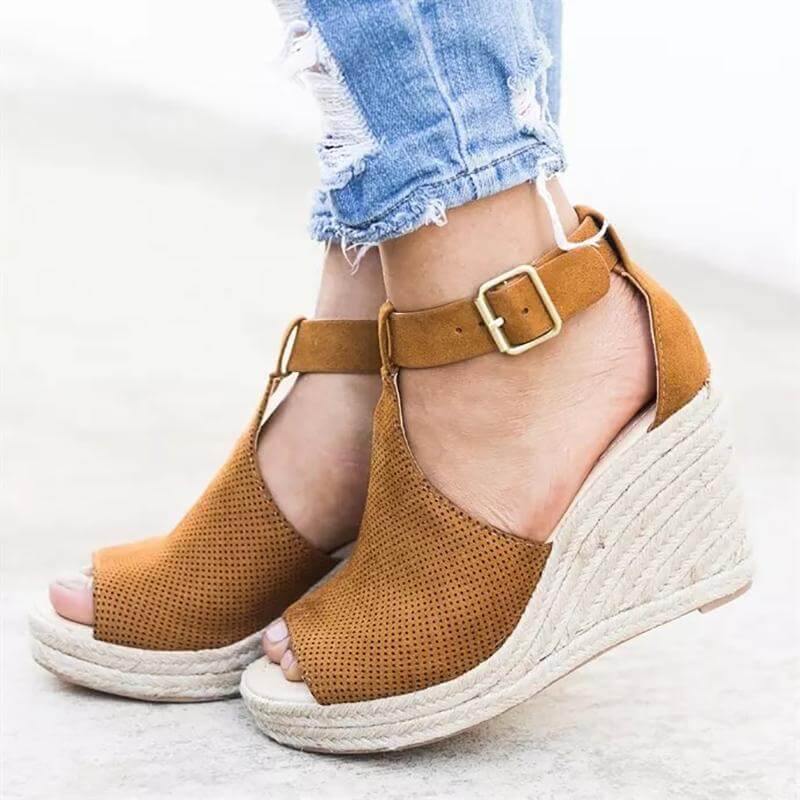 Stylish Women's Flat Summer Shoes - Luxicro