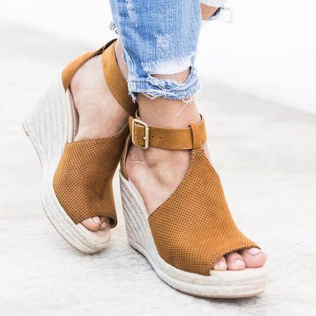Stylish Women's Flat Summer Shoes
