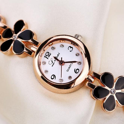 Beautiful Flower Pattern Women's Designer Watch