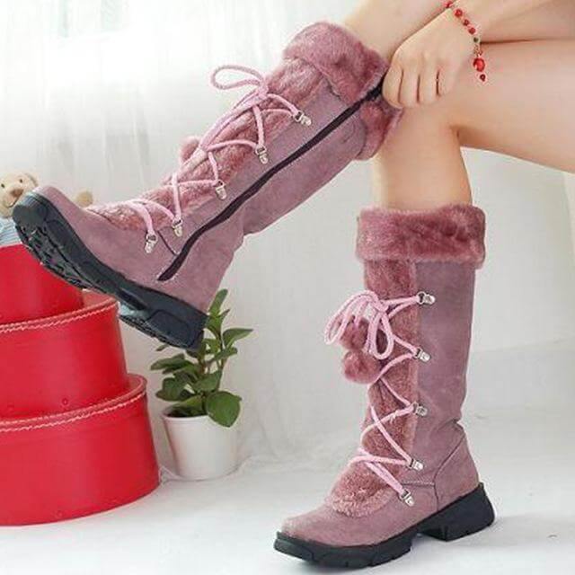 Stylish Buckle Up Insulated Snow Boots
