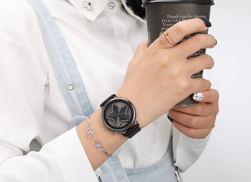 Luxurious Gemstone Hollow Ladies Watch