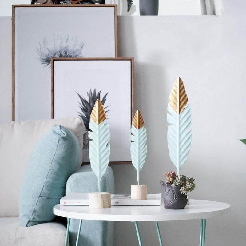 Dainty Miniature Wing Ornament - Luxicro