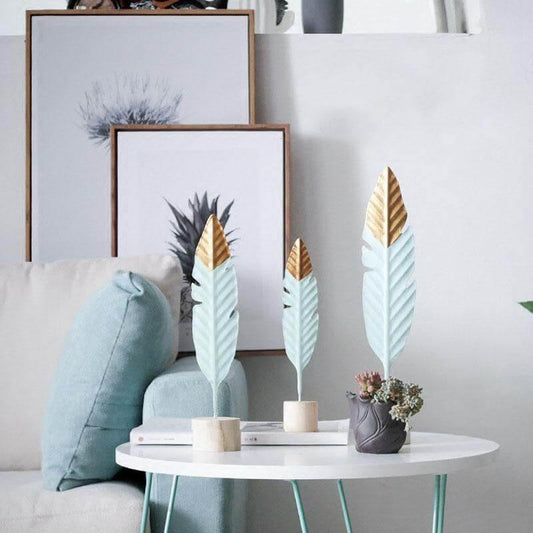 Dainty Miniature Wing Ornament - Luxicro