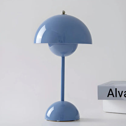 Simple Nordic Table Light