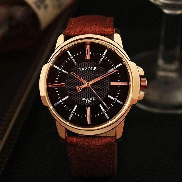 Stylish Men's Gold Quartz Watch