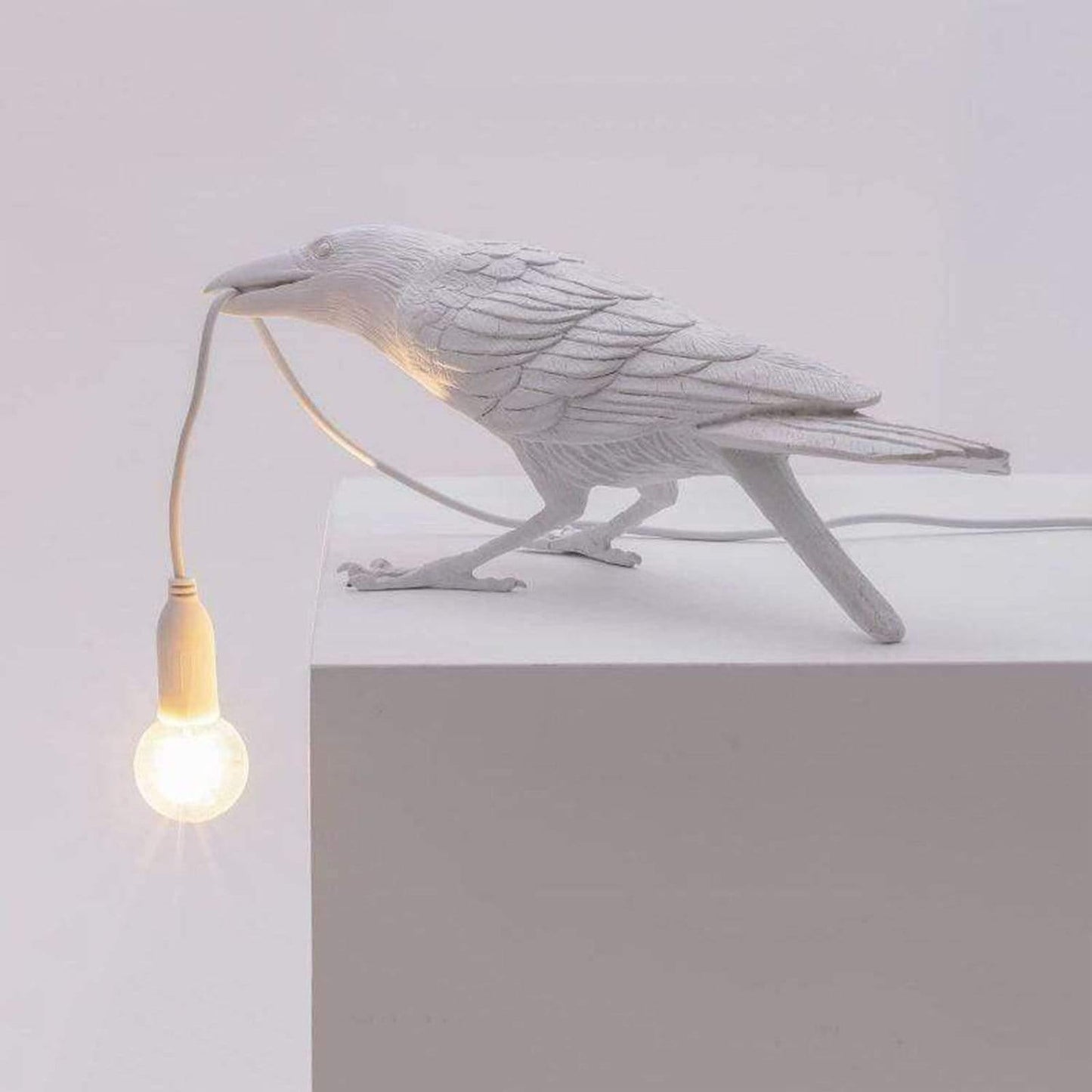 Dark Bird Table Lamp