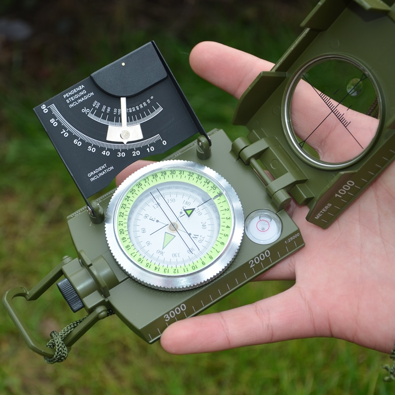 Practical Hiking Direction Compass - Luxicro