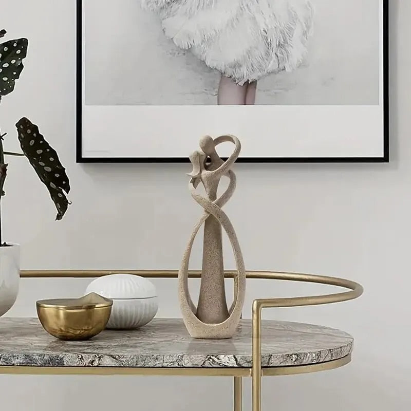 Beautiful Heart Shaped Love Decoration Statue