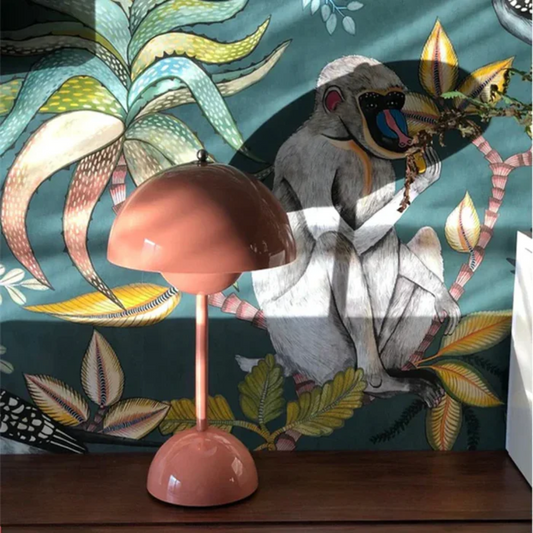 Contemporary Scandinavian Desk Lamp - Luxicro