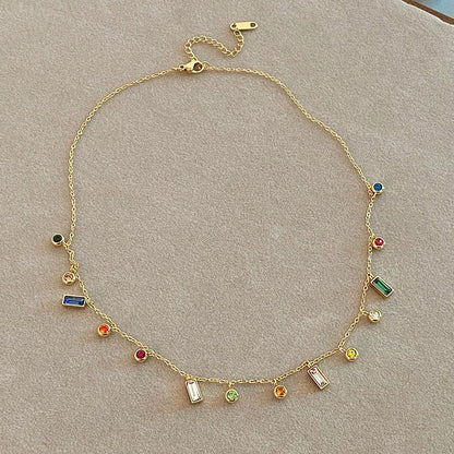 Dainty Glittering Crystal Pendant Necklace