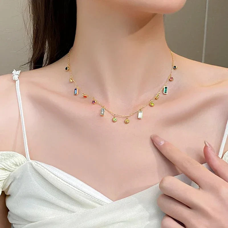 Dainty Glittering Crystal Pendant Necklace