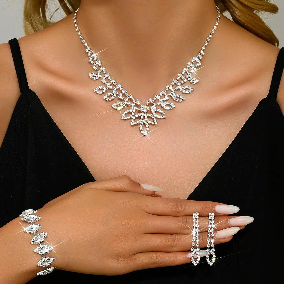 Glamorous Diamond Jewelry Set - Luxicro