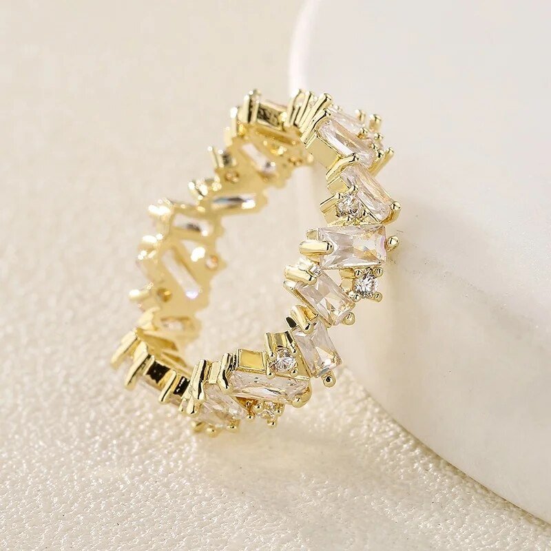 Elegant Crystal Cocktail Rings