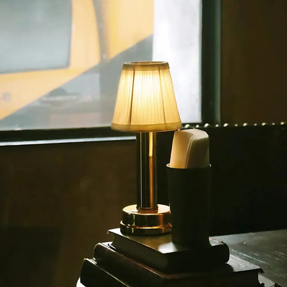 Classic Retro Table Light Lamp - Luxicro