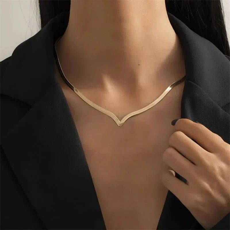 Delicate Silver Bar Chain Necklace