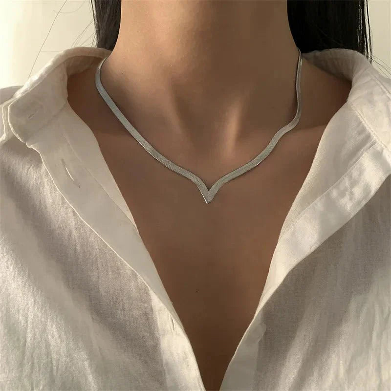 Delicate Silver Bar Chain Necklace