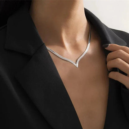 Delicate Silver Bar Chain Necklace