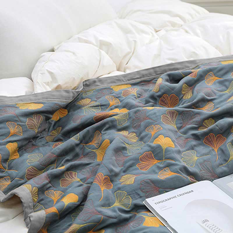 Comfortable Floral Pattern Bedding Set