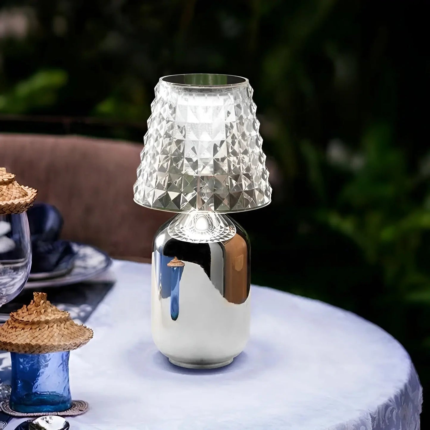 Sleek Cordless Compact Desk Lamp