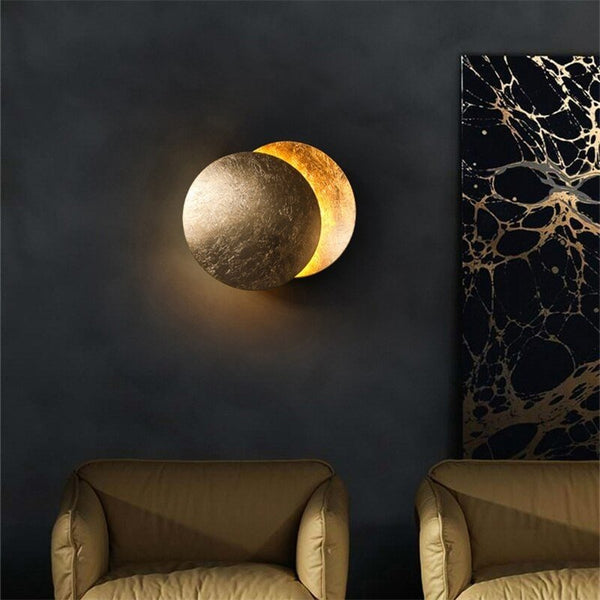 Beautiful Moonlit LED Wall Lamp