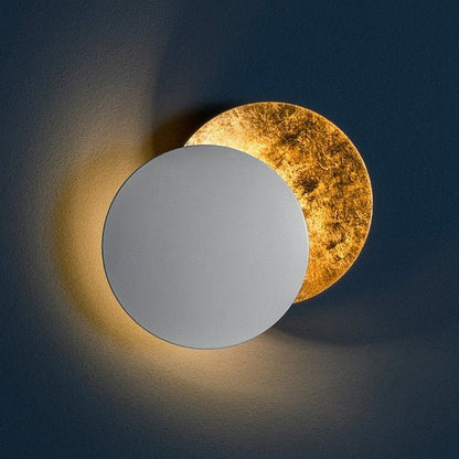 Beautiful Moonlit LED Wall Lamp