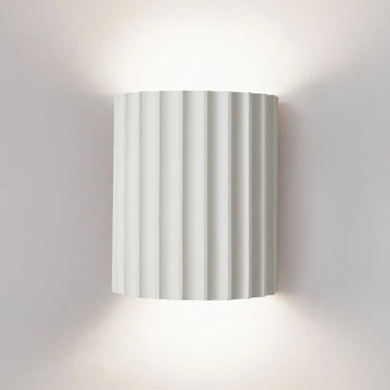 Beautiful Ruffled Glass Wall Lamp
